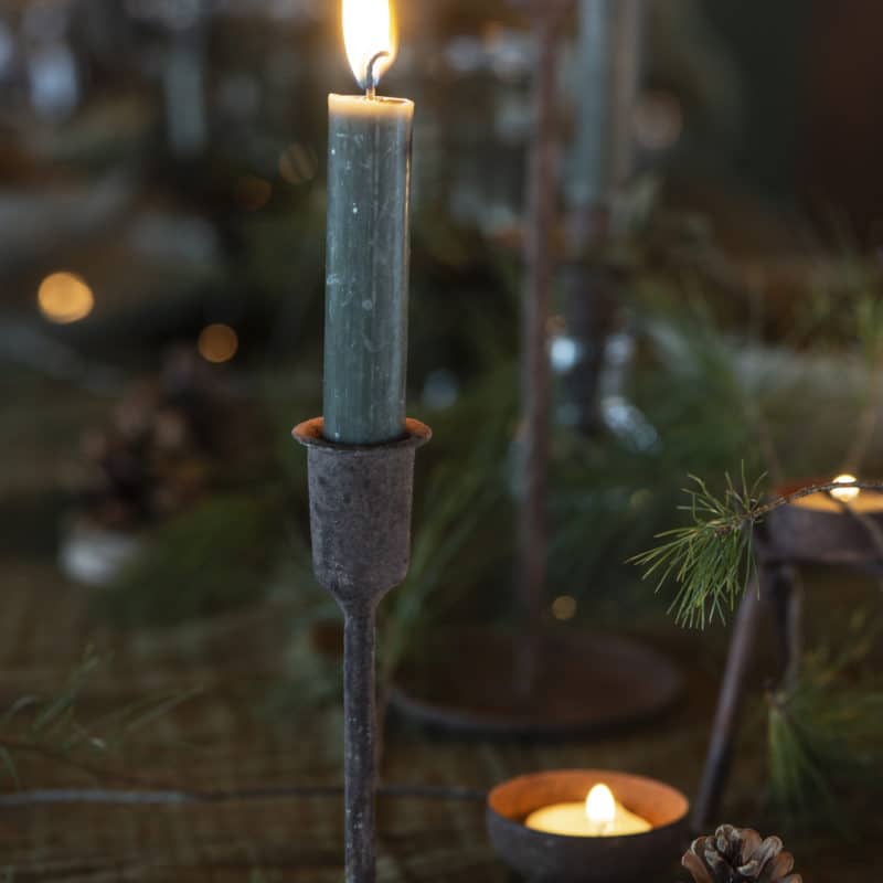 Handgjord ljusstake i rost H 28,5 cm