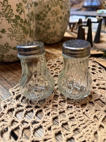 Salt och Peppar ströare (set om 2)